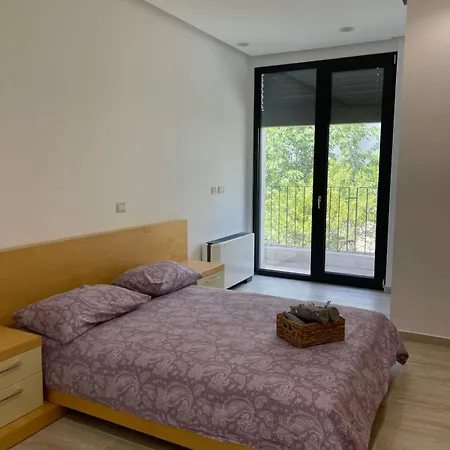 With View In Tirana Apartment *